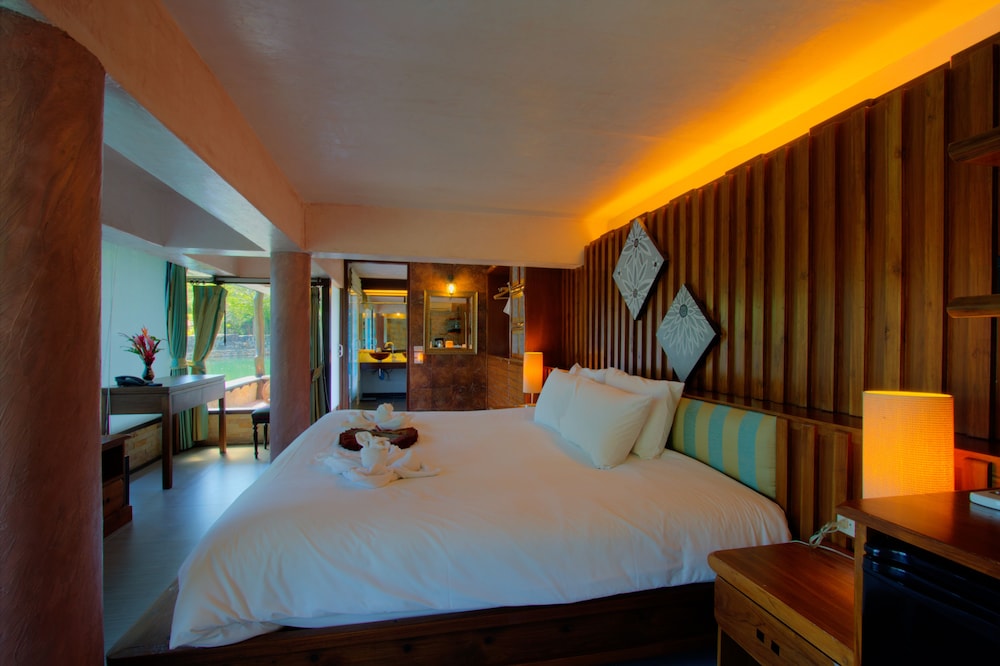 PARAMA KOH CHANG 18/77