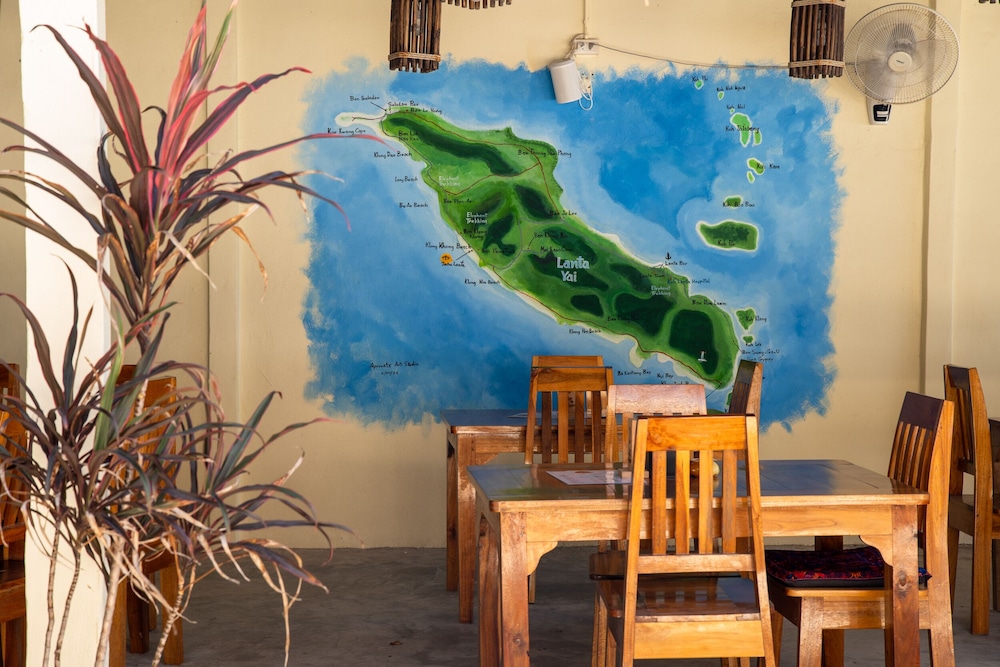 Isara Lanta Resort 24/50