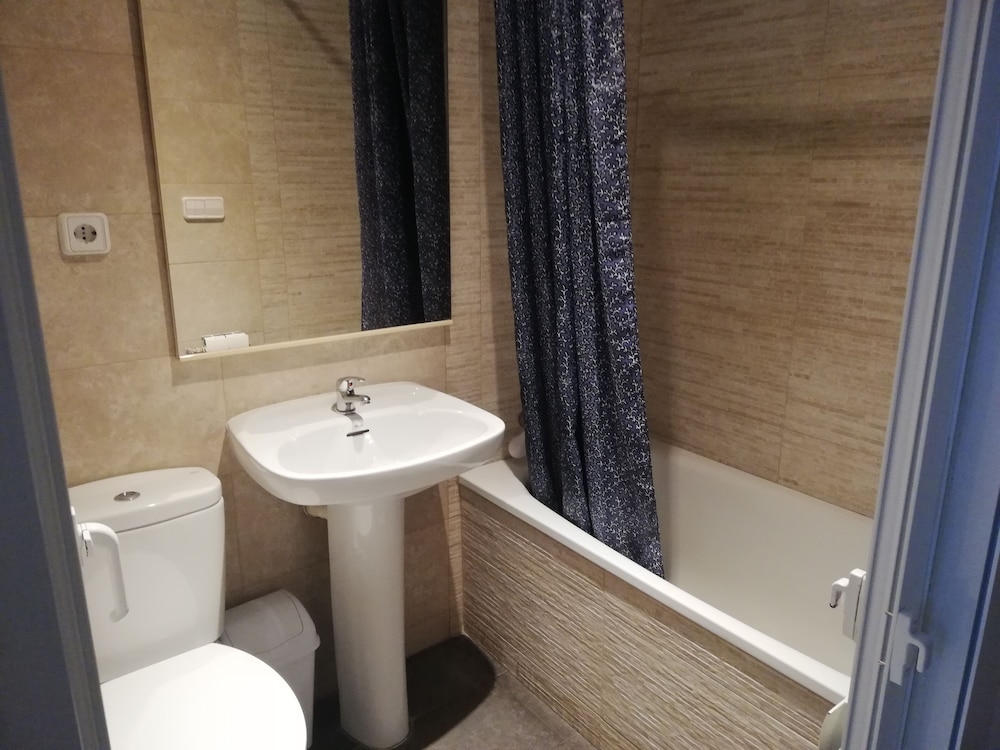 Hostal River 23/34