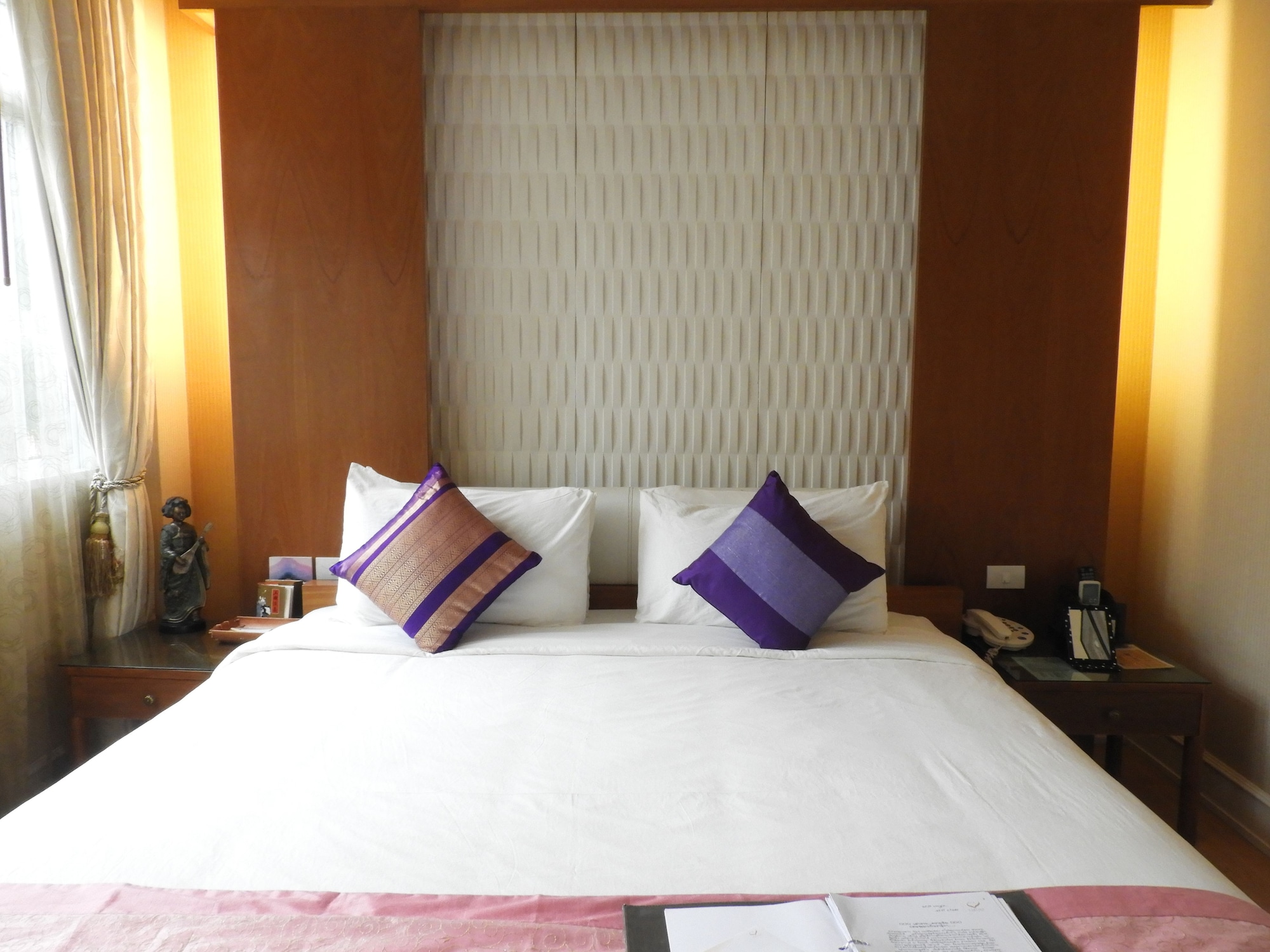 CLASSIC, DOUBLE OR TWIN BED