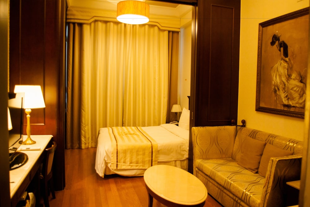 Yeoksam Artnouveau City Hotel and Residence 35/62