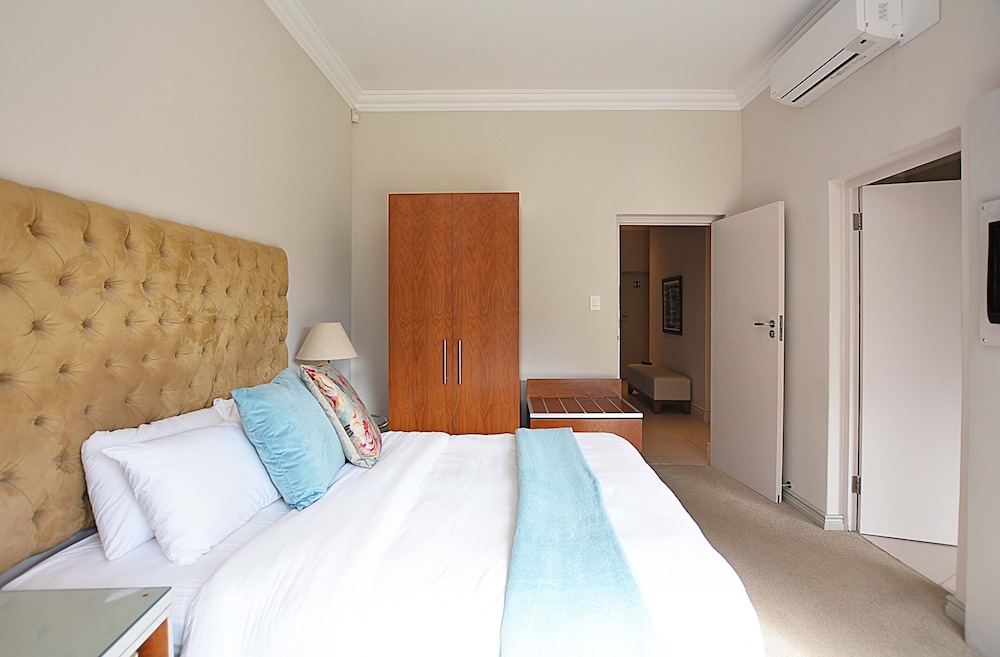 The Sir David Boutique Guest House 4/50