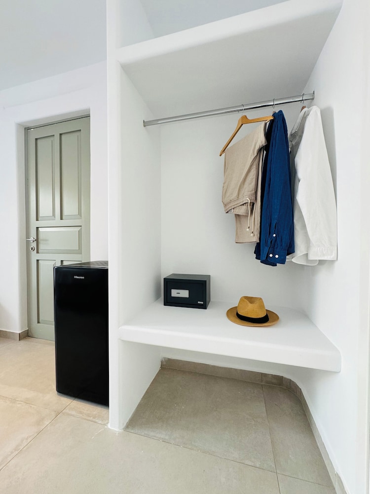 Sofos Suites 23/50