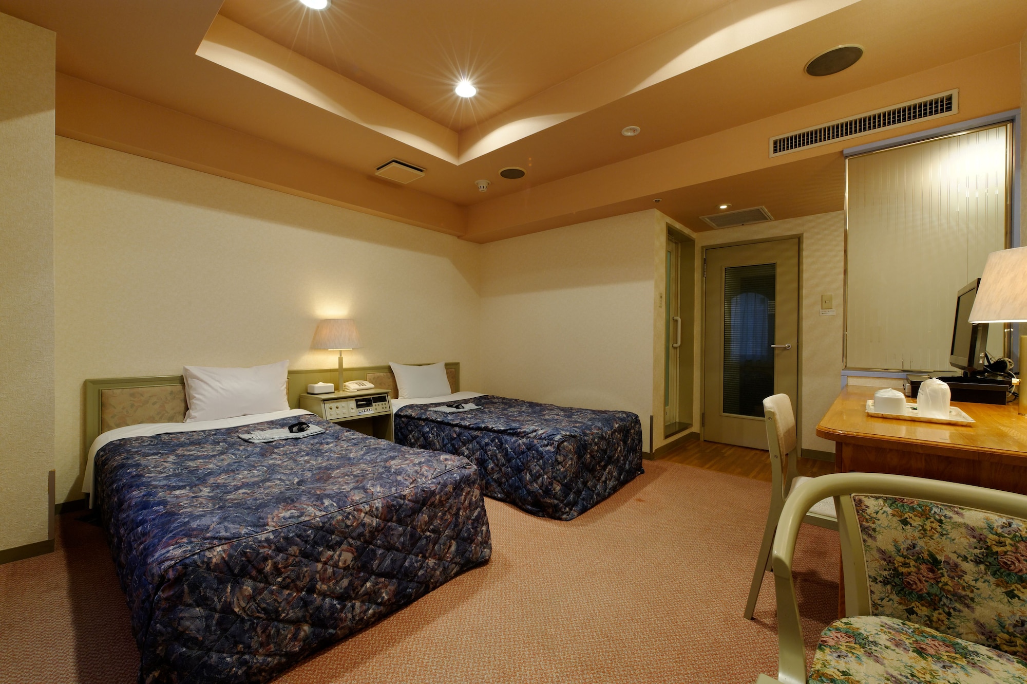 STANDARD, TWIN BEDS