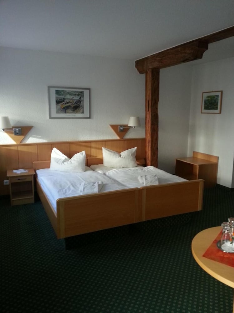 Hotel Am Schloss 21/50