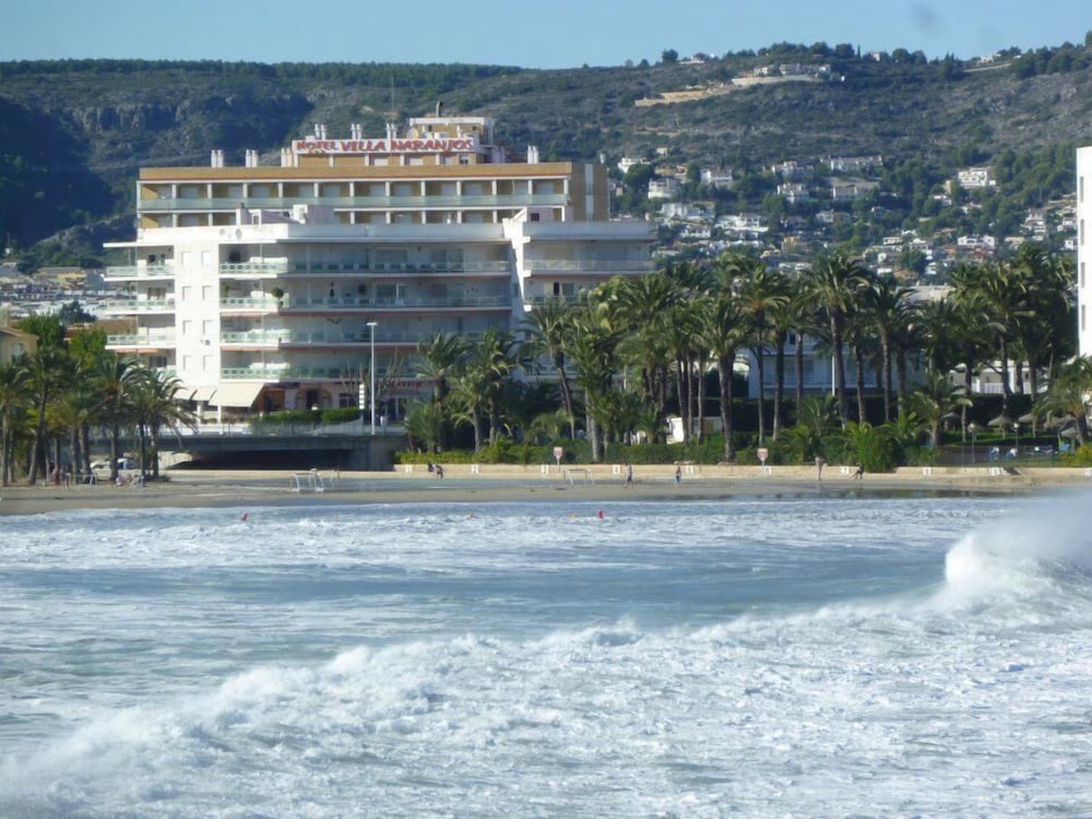 Villa Naranjos 10/55