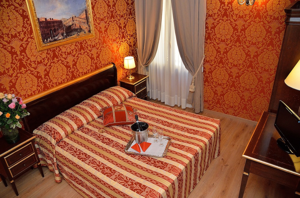 Residenza Goldoni 23/35
