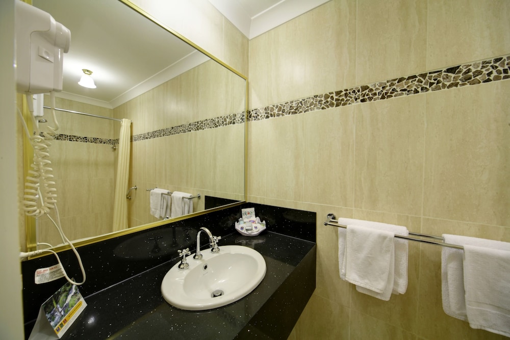 Albury Georgian Motel Suites 16/35