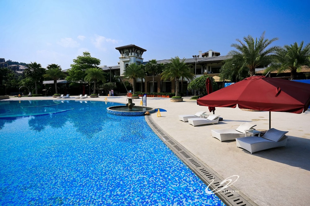 Country Garden Holiday Hot Spring Hotel 48/50