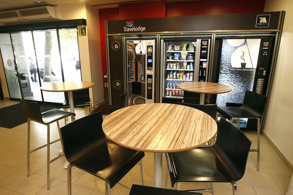 Travelodge Barcelona Poblenou 37/68