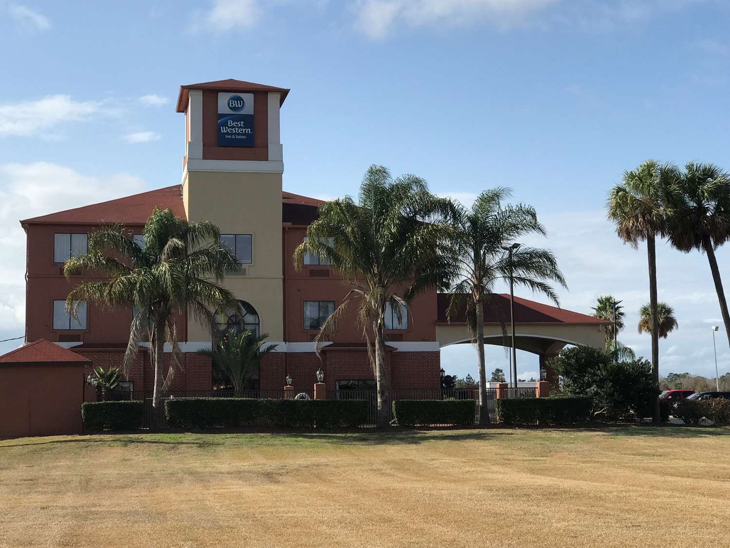 Best Western Orange Inn and Suites 9/10