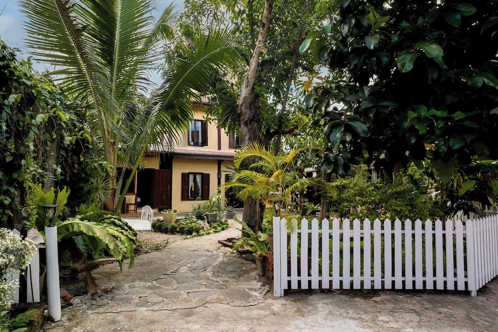 Khoum Xieng Thong Boutique Villa 41/50