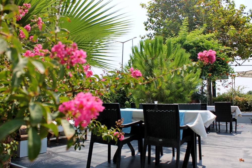 Irem Garden Hotel & Apartments 46/69