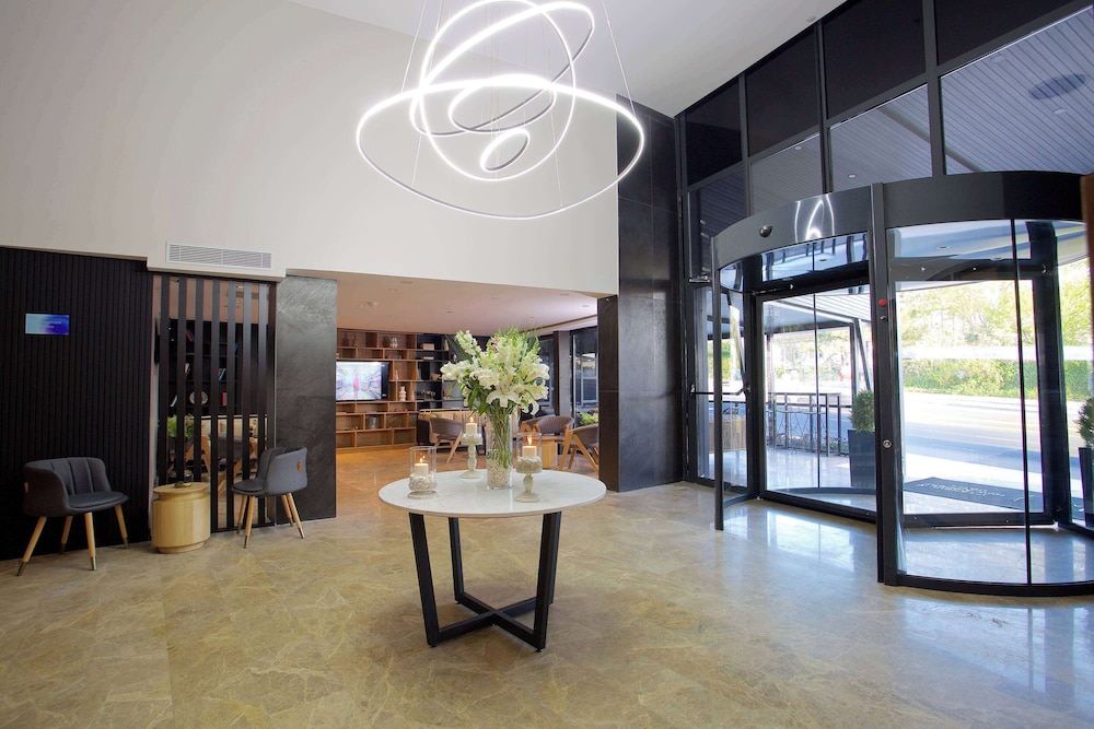 Days Inn by Wyndham Istanbul Arnavutkoy 39/51