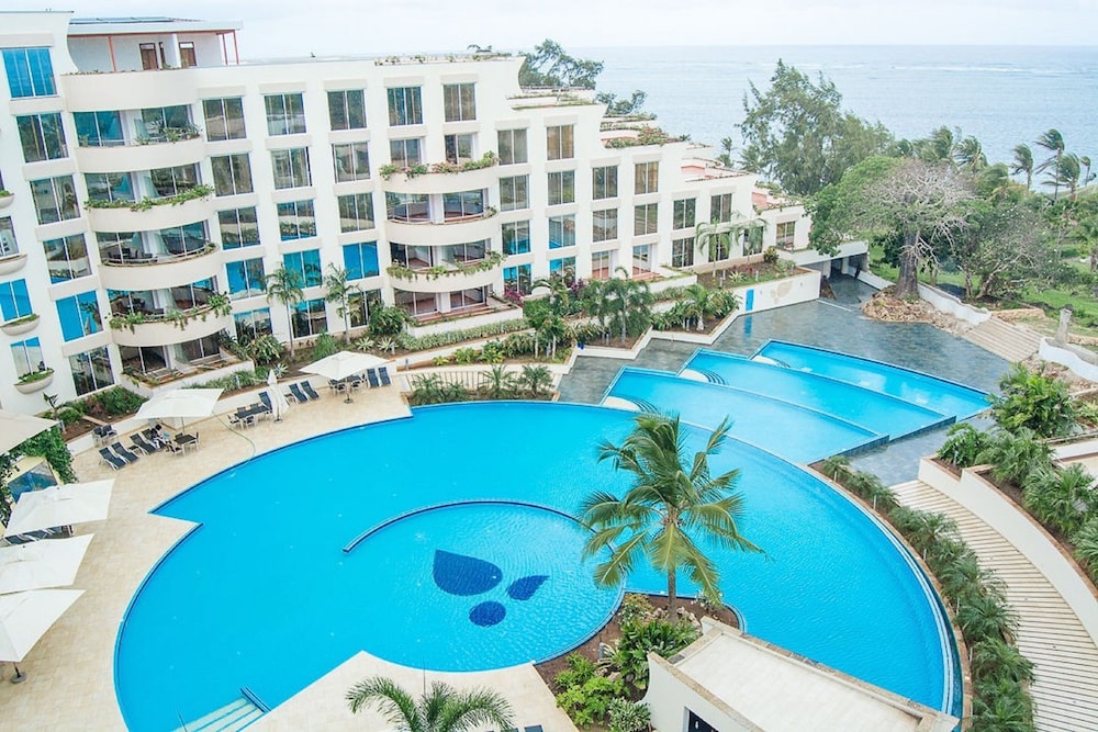 Kilua Beach Resort 4/60