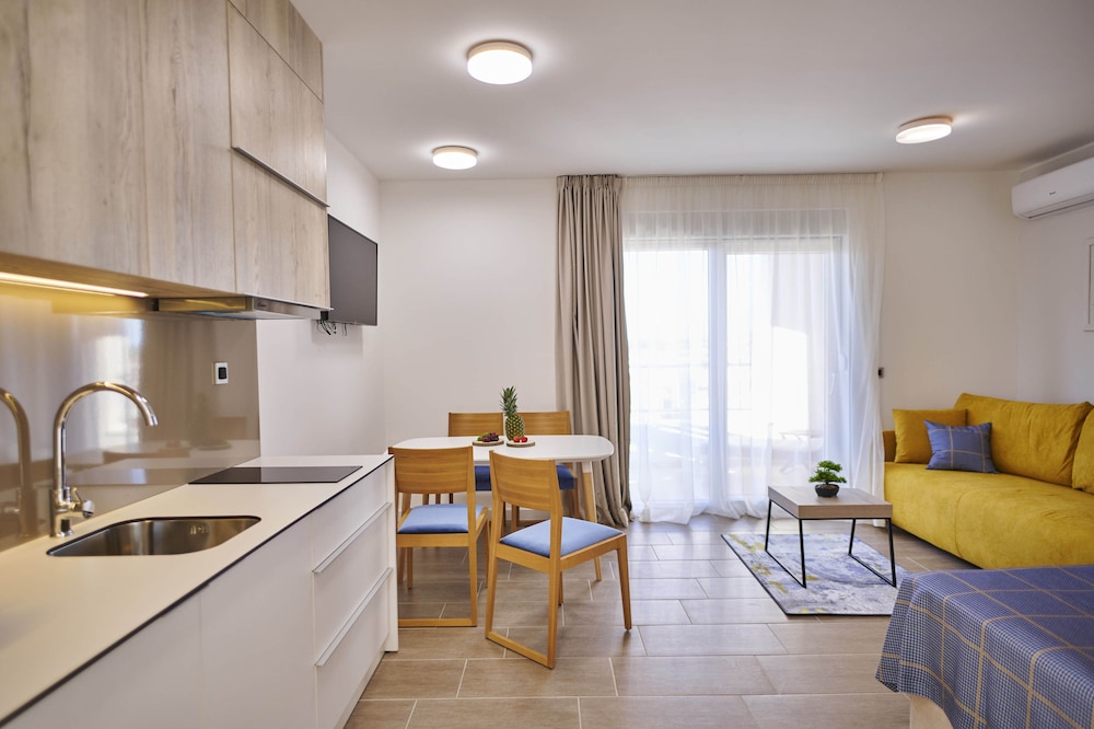 Arancini Residence 34/50