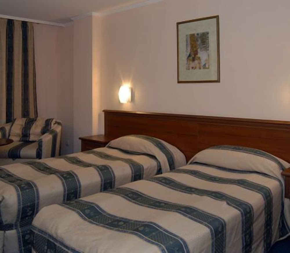 Hotel Luxor 13/50