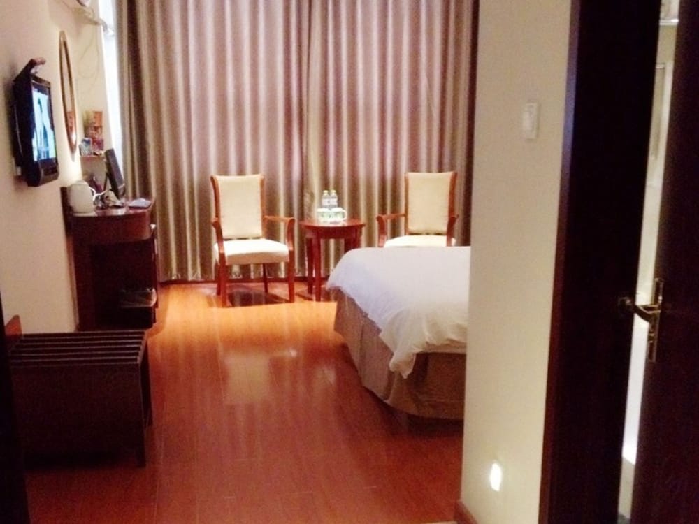 Greentree Inn Liaocheng Chiping East Huixin Road Business Hotel 14/33