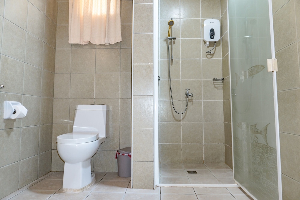 1 Bedroom, Premier, Suite, Queen Bed, Ocean Front، Quo Vadis Dive Resort 6/10