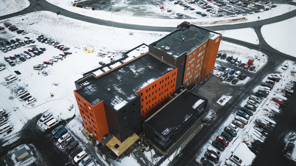 Aurora Hotel At Reykjavik-Keflavik Airport Terminal Kef 8/59