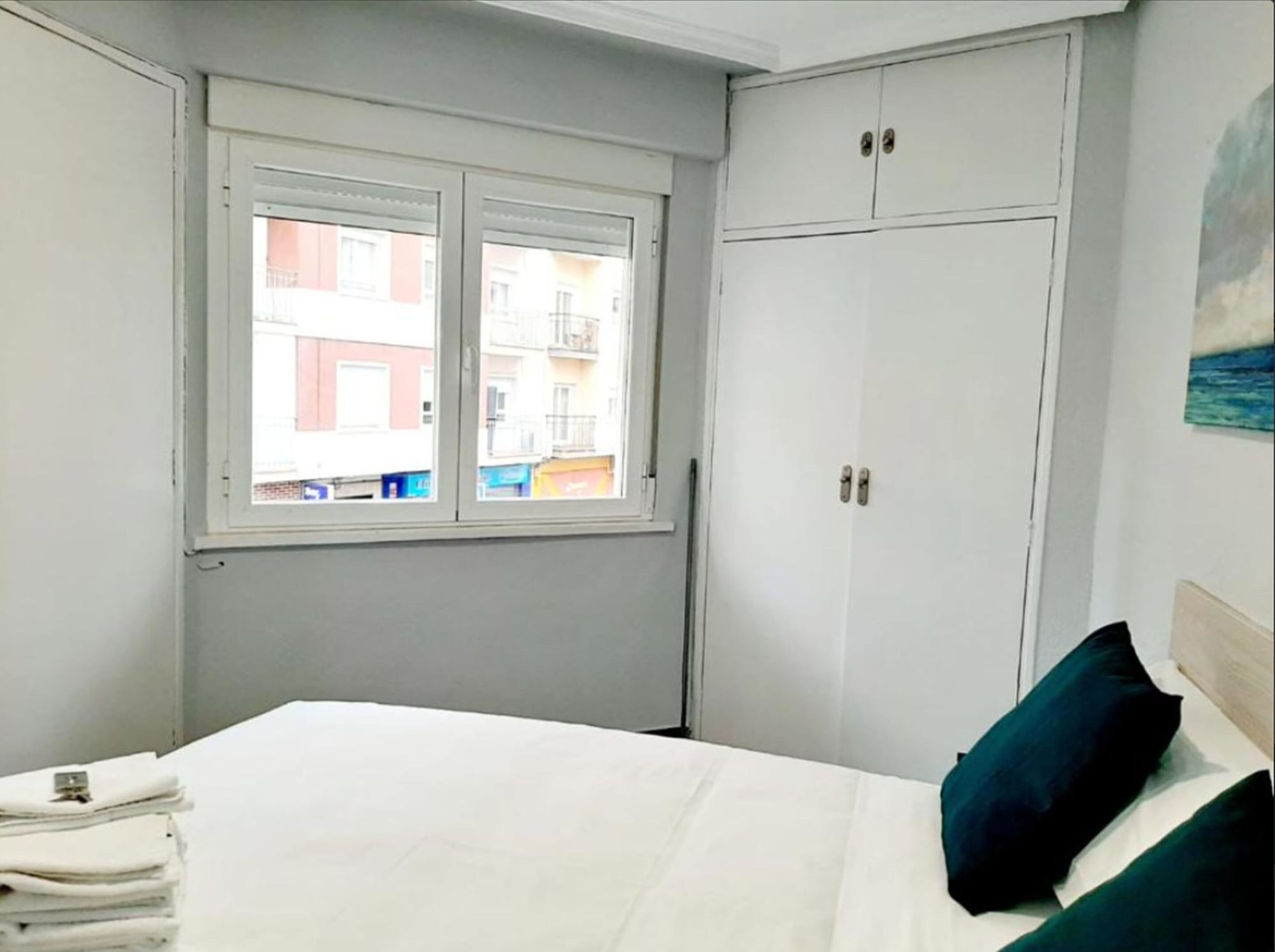 ROOM, KING BED