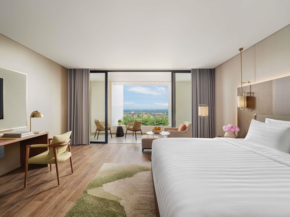 Pullman Ninh Binh 20/63