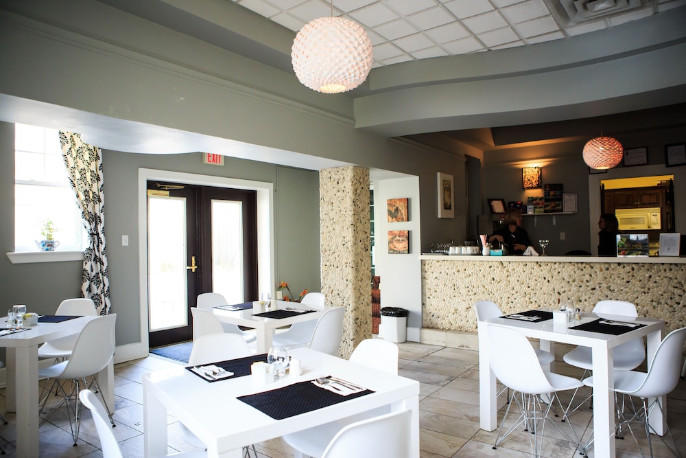 Monastery Spa And Suites By The Leaside Group 43/50