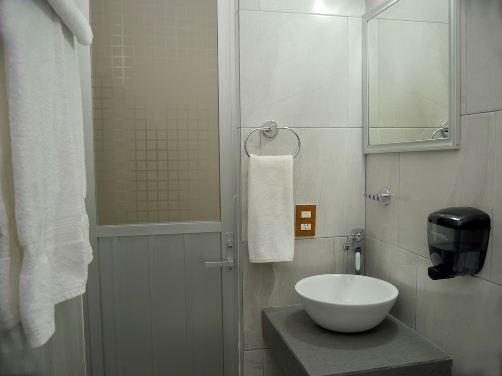 Hotel Estefania 35/45
