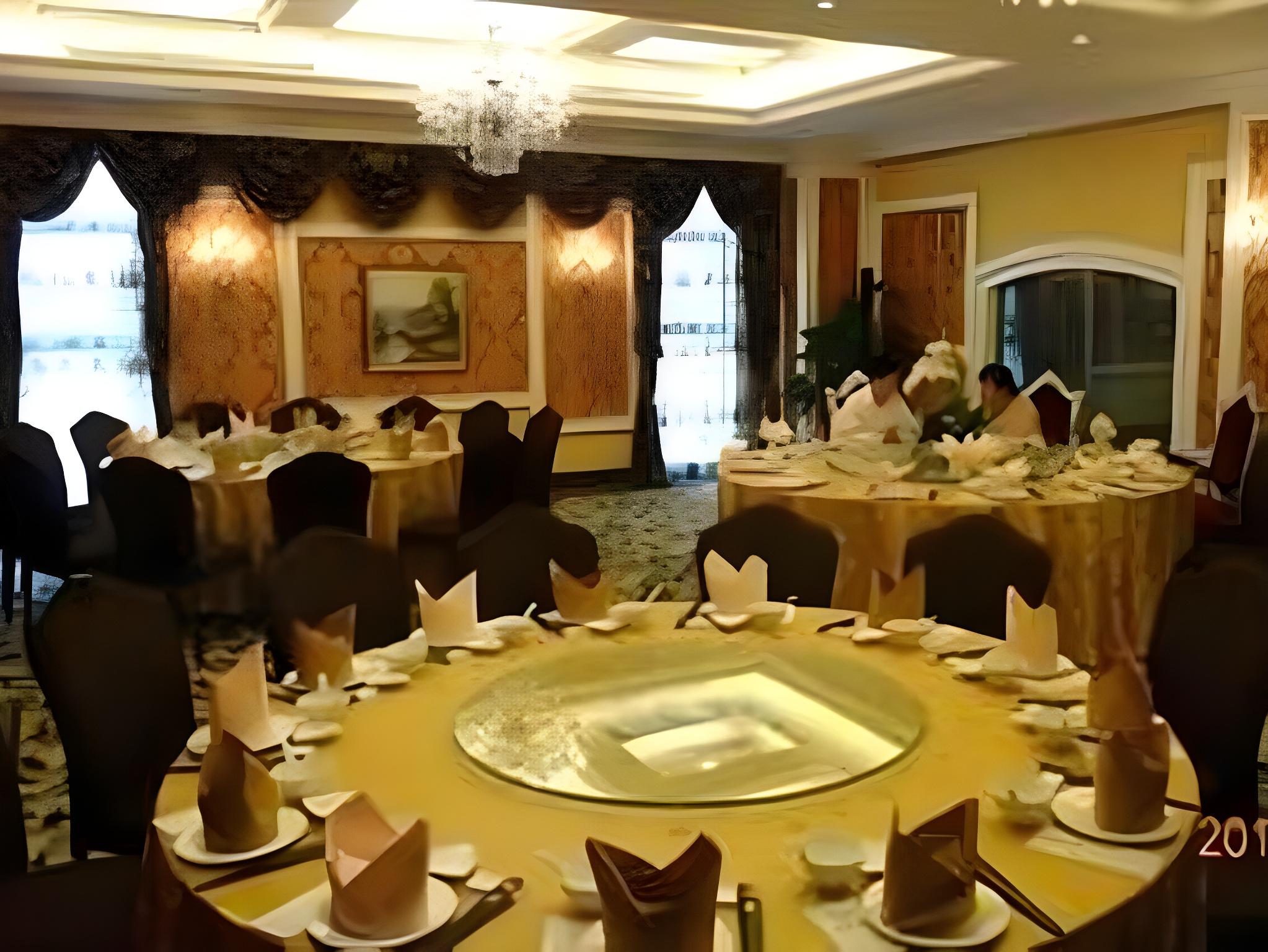Foshan Jubilee Hotel 66/77