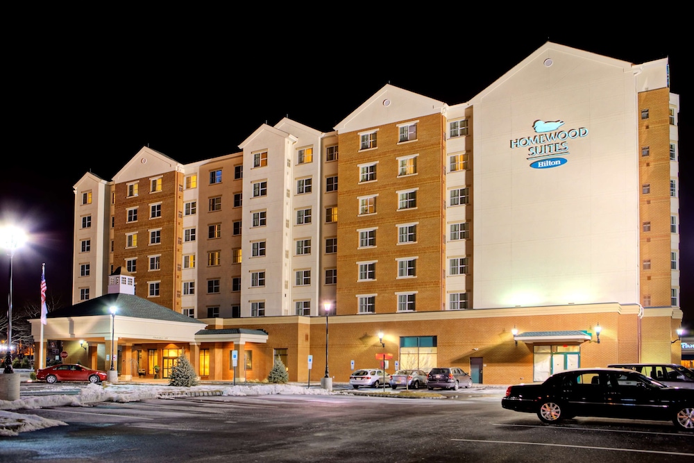 Homewood Suites by Hilton East Rutherford - Meadowlands, NJ 5/81