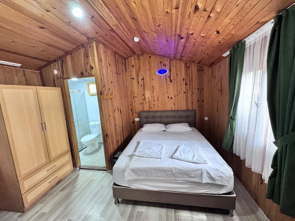 Olympos Mercan Pansiyon 6/50