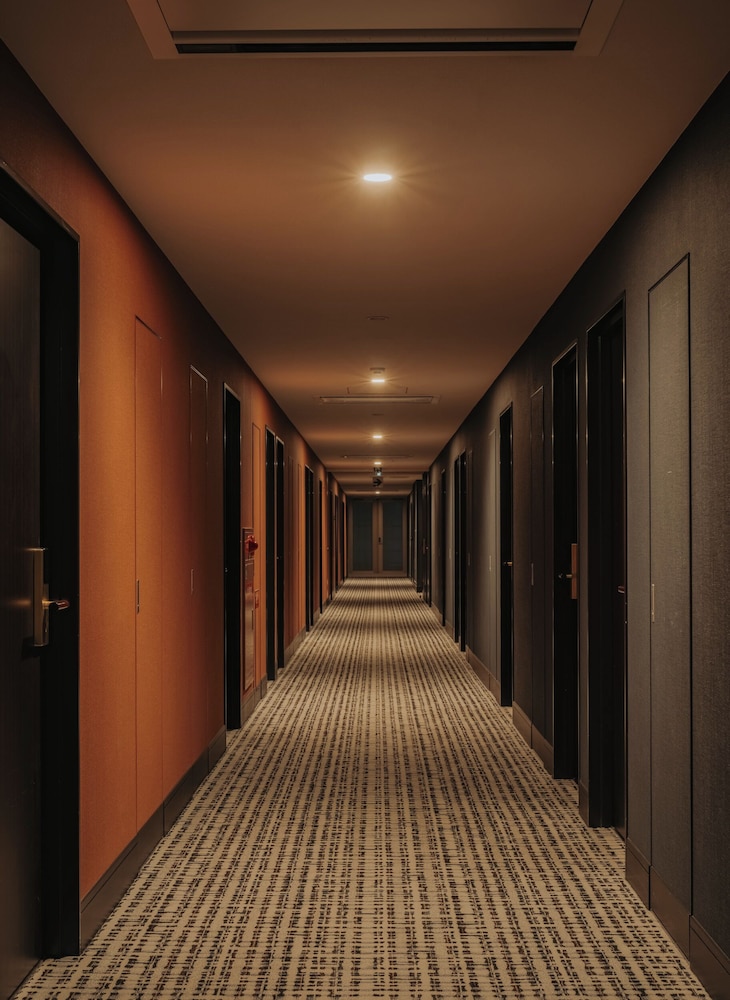 Nest & Rise Osaka Namba Hotel 24/50