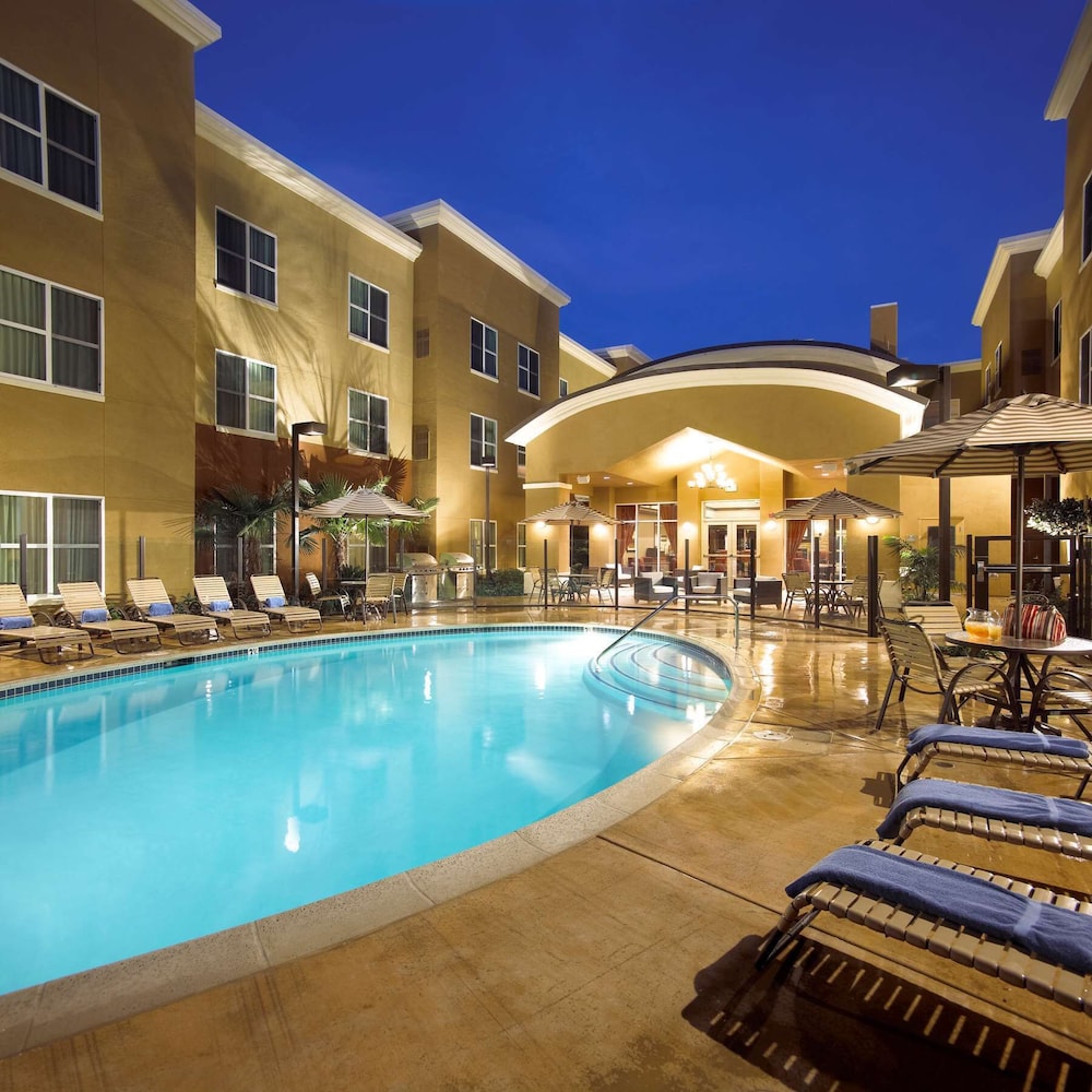 Homewood Suites by Hilton Carlsbad North San Diego County in CARLSBAD - CA