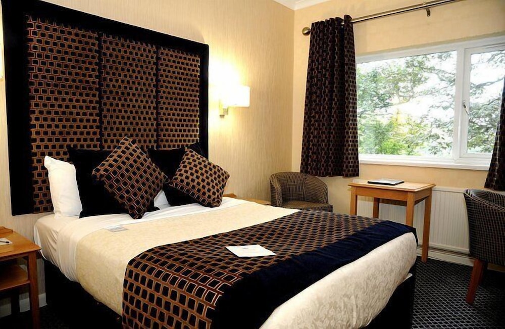 Carlton Park Dj Hotels And Resorts 9/23