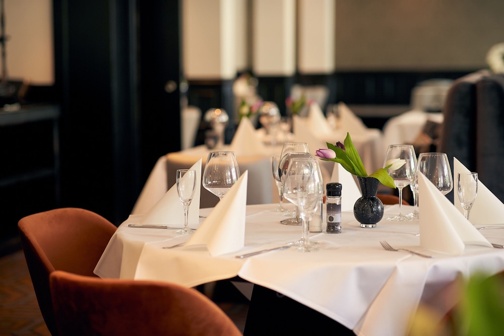VAN DER VALK LANDHOTEL SPORNITZ 38/60