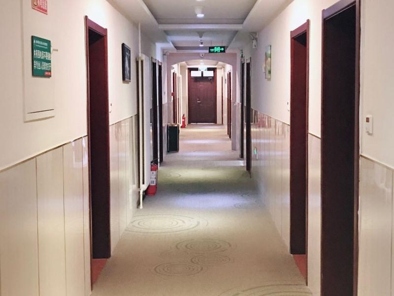GreenTree Inn Beijing Fangshan Yanshan Petrochemical Metro Station Express Hotel photo3