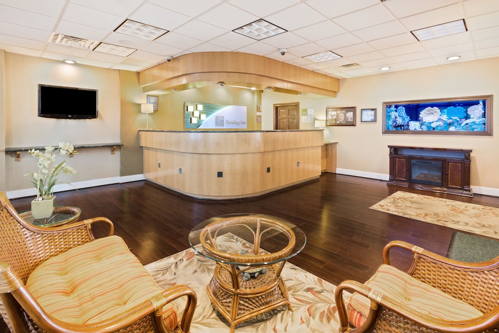 Holiday Inn & Suites Clearwater Beach S-harbourside 105/130