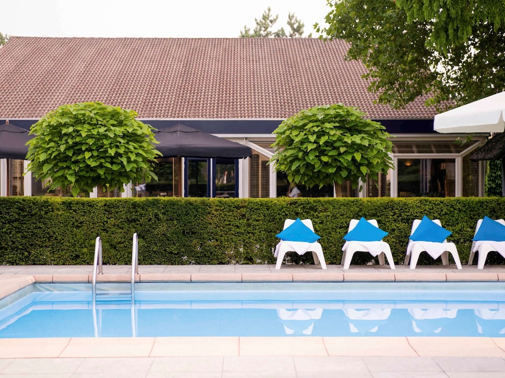 NOVOTEL BREDA 42/73