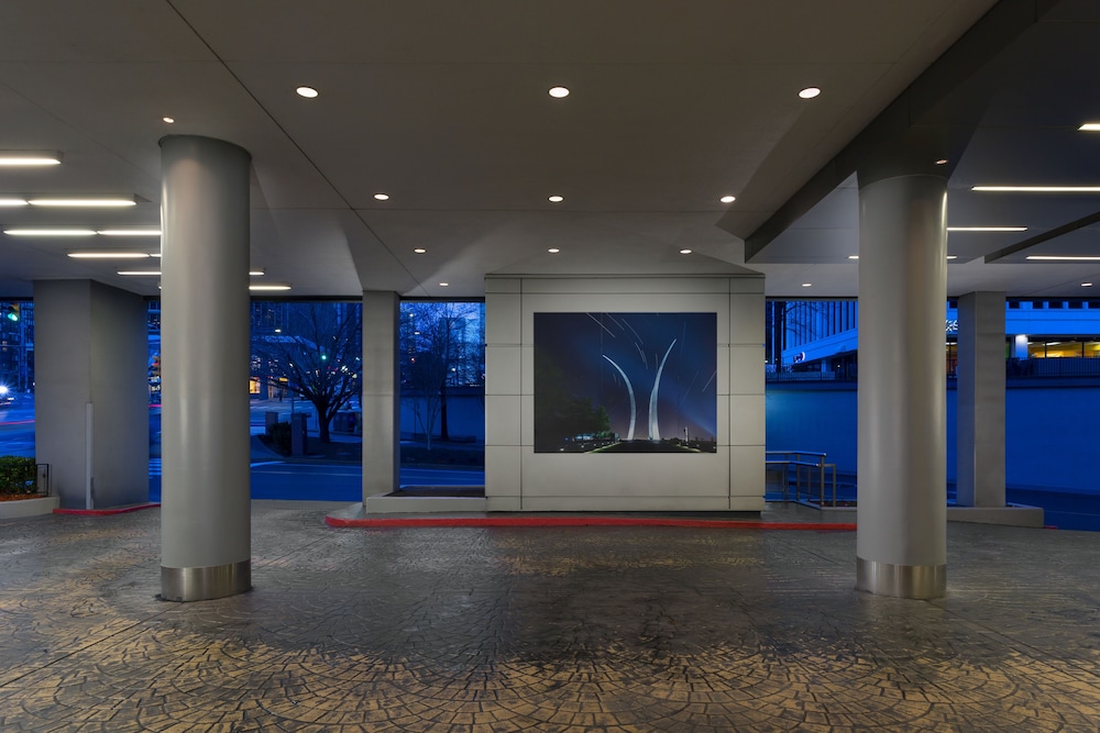 Hyatt Centric Arlington 37/73