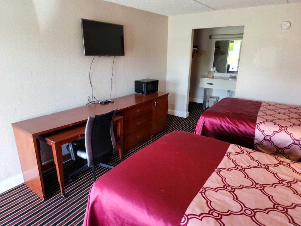 Americas Best Value Inn 32/40