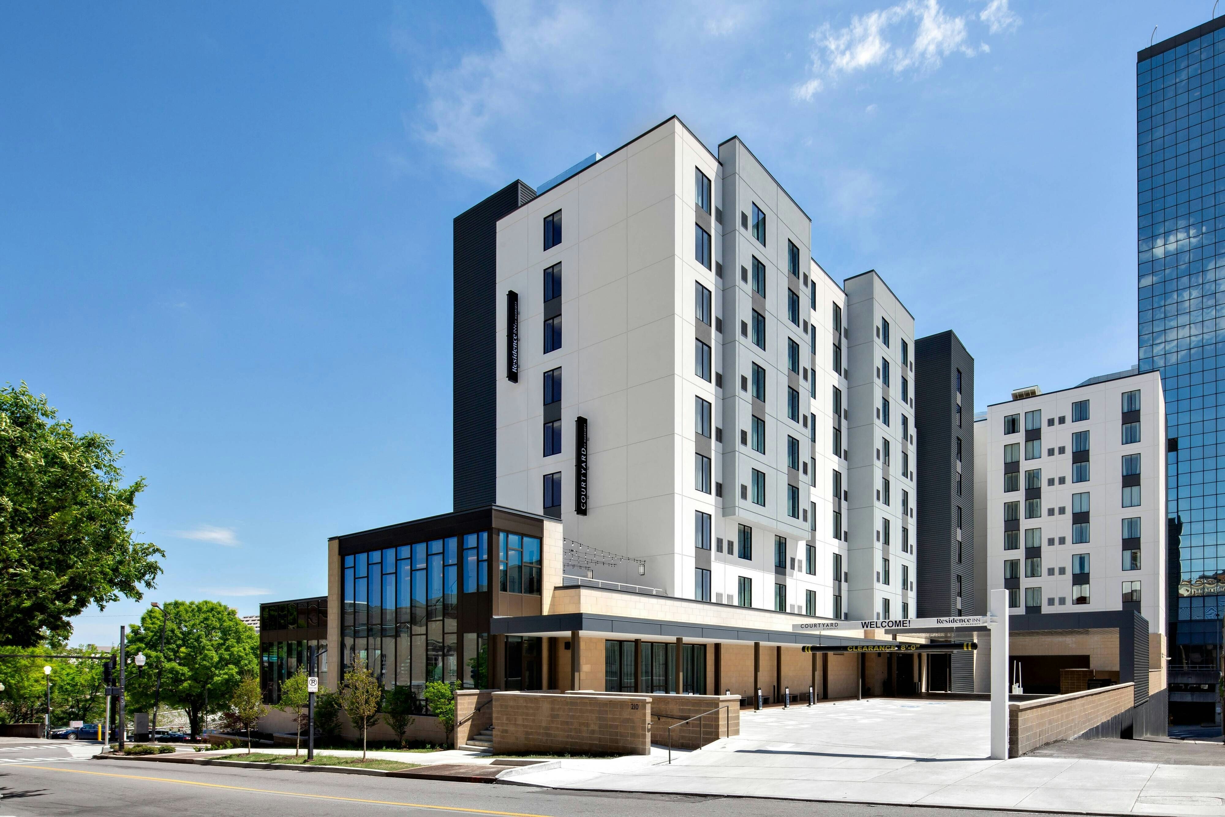 Courtyard By Marriott Knoxville Downtown 49/50