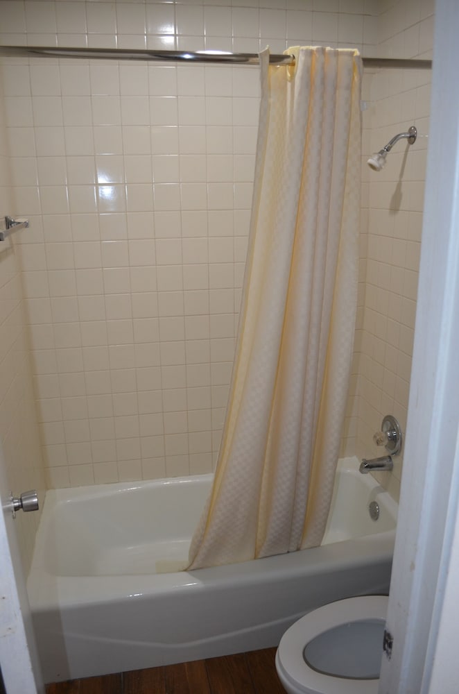 Hill Country Inn and Suites Marble Falls - TX 19/20