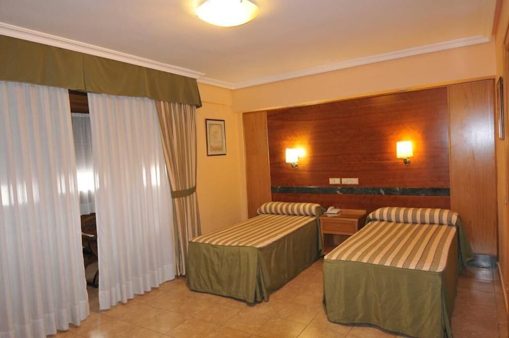 Hostal Los Gavilanes 2 33/50