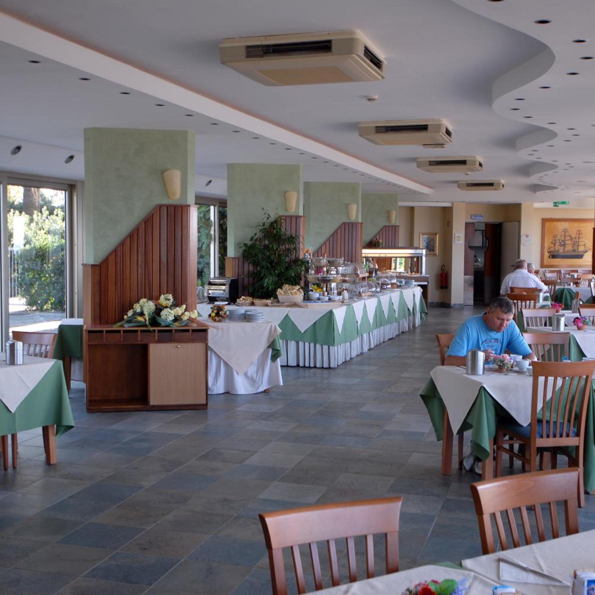 Grand Hotel L Approdo 57/68