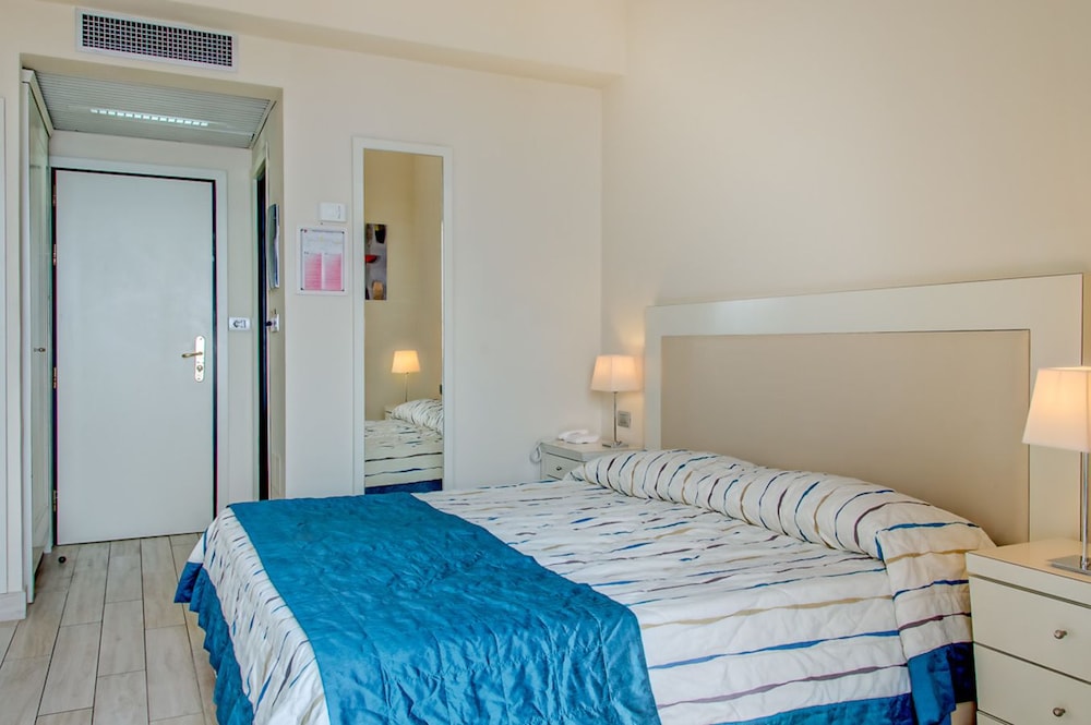 Hotel Ariston and Palazzo Santa Caterina 14/50