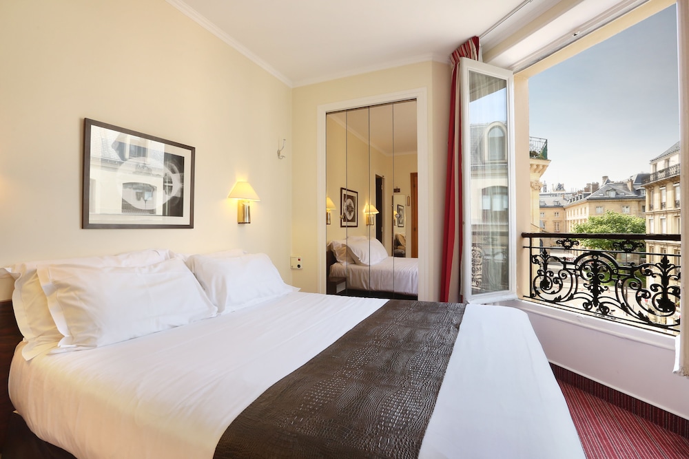 Hotel College De France 20/61