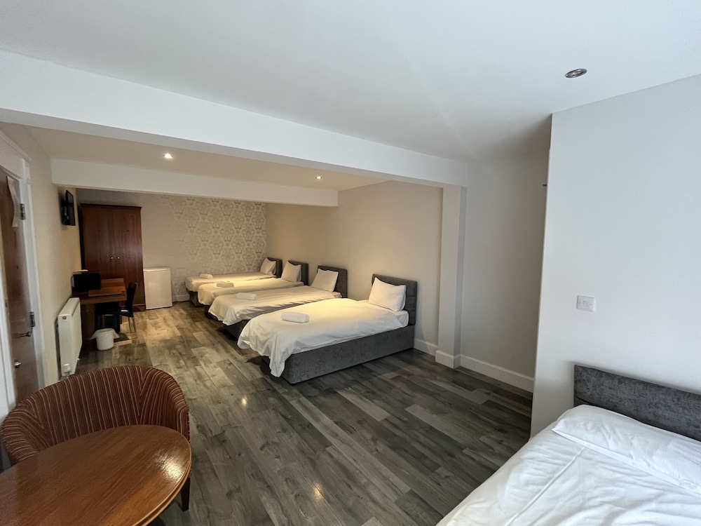 Parkview House 24/69