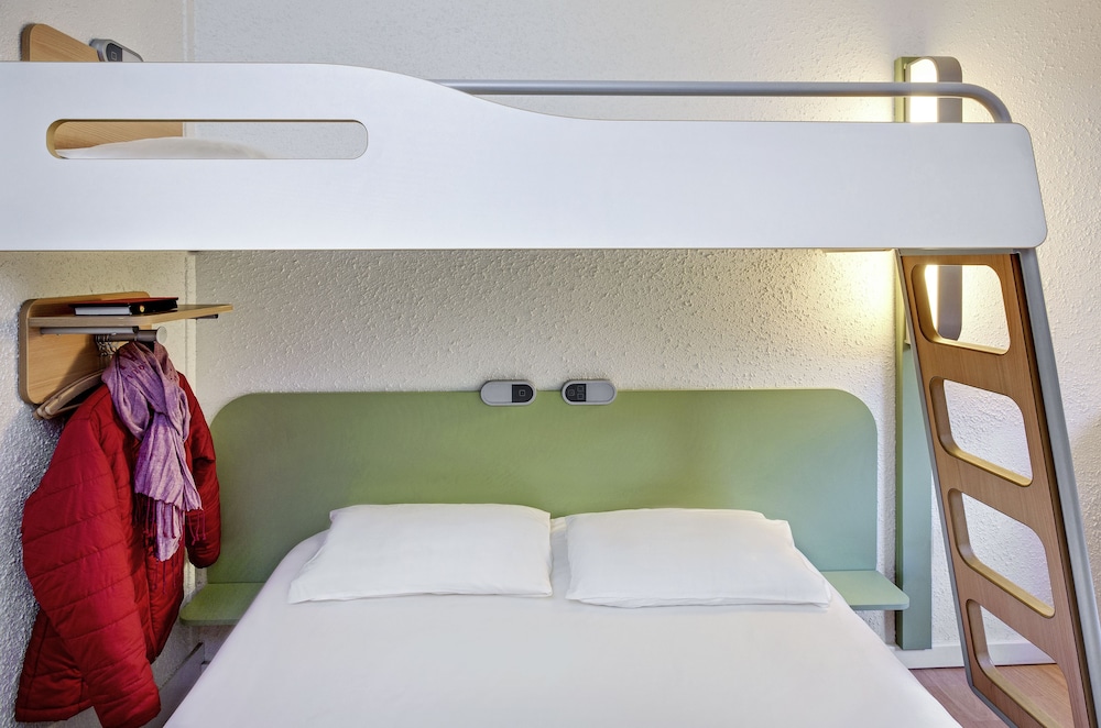 Ibis Budget Versailles Trappes 20/41