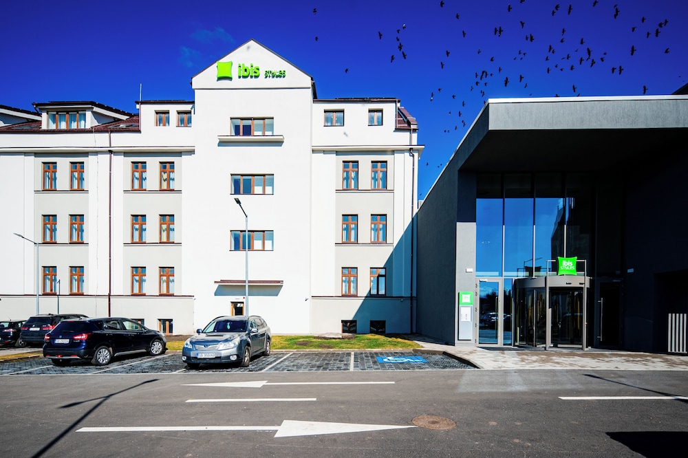 Ibis Styles Sibiu Arsenal 46/55