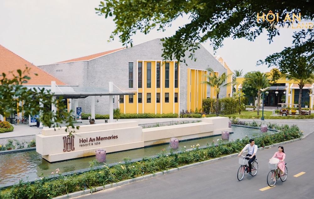 Hoi An Memories Resort and Spa 40/50
